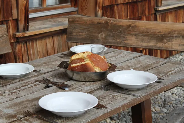 Pack 25 pièces :  Couteau jetable de 16.5 cm de longueur